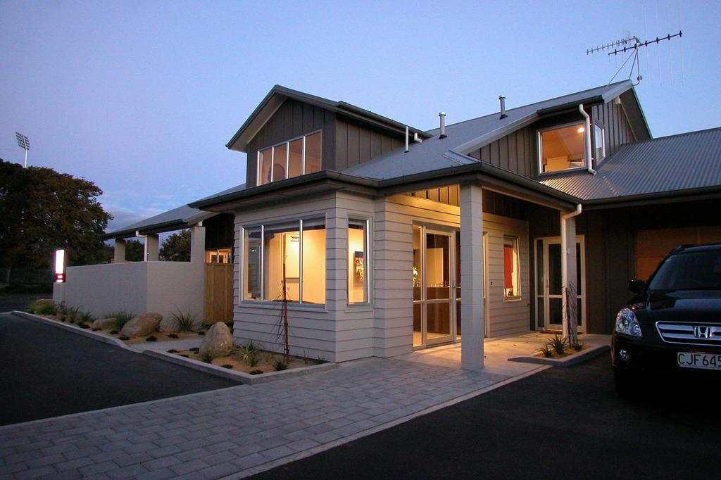 Arena Lodge Palmerston North Exteriör bild