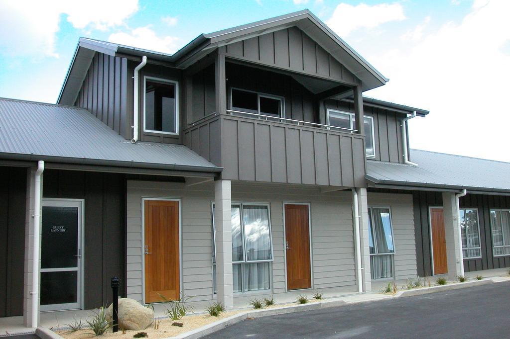 Arena Lodge Palmerston North Exteriör bild