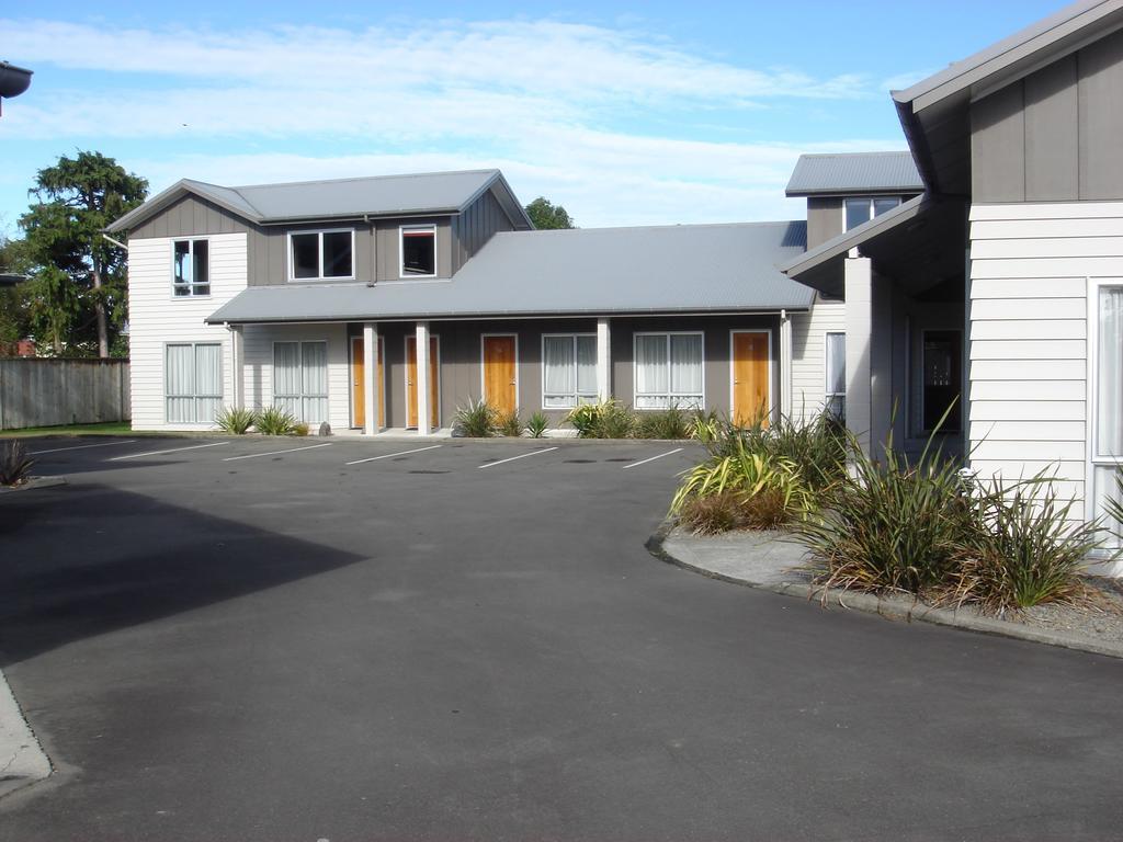 Arena Lodge Palmerston North Exteriör bild