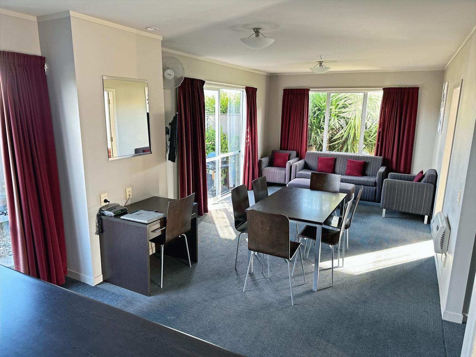 Arena Lodge Palmerston North Exteriör bild