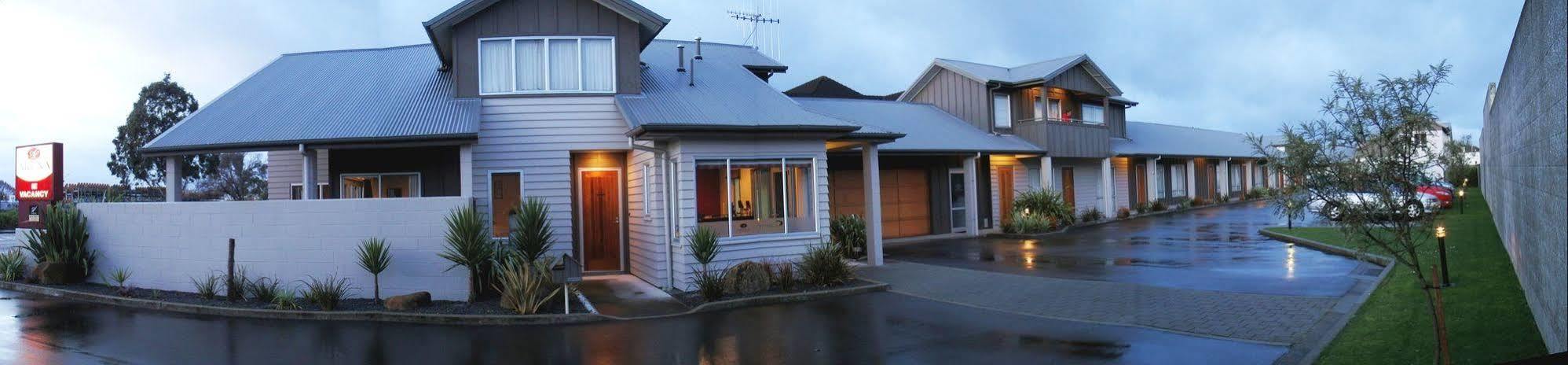 Arena Lodge Palmerston North Exteriör bild